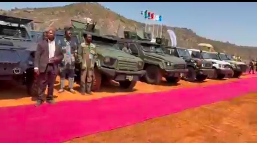 VIDEO: Nigeria unveils locally-made military vehicles - Tribune Online