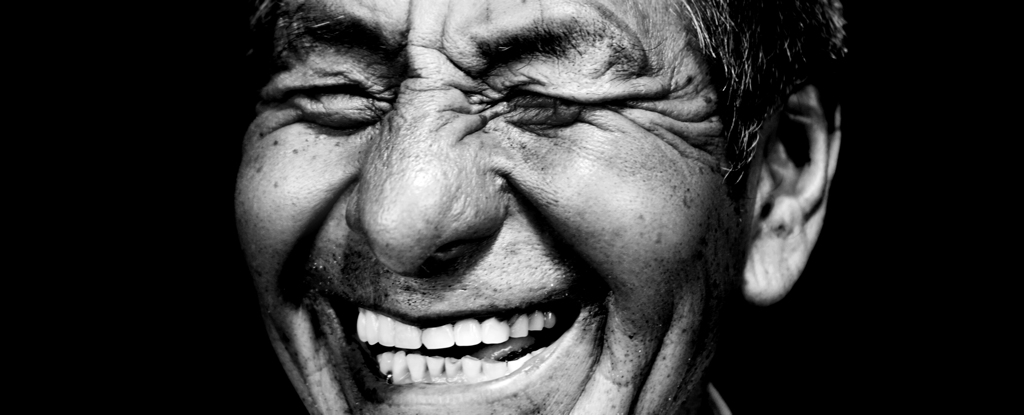 Your Social Life Could Help You Stave Off Dementia For Years, Study Finds : ScienceAlert