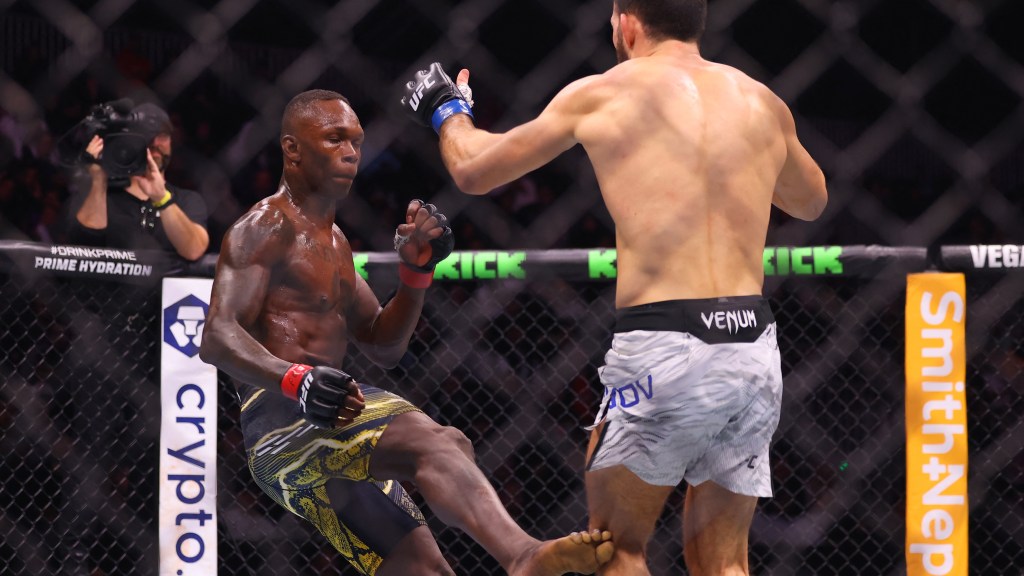 Israel Adesanya’s coach reacts to UFC Fight Night 250 knockout loss
