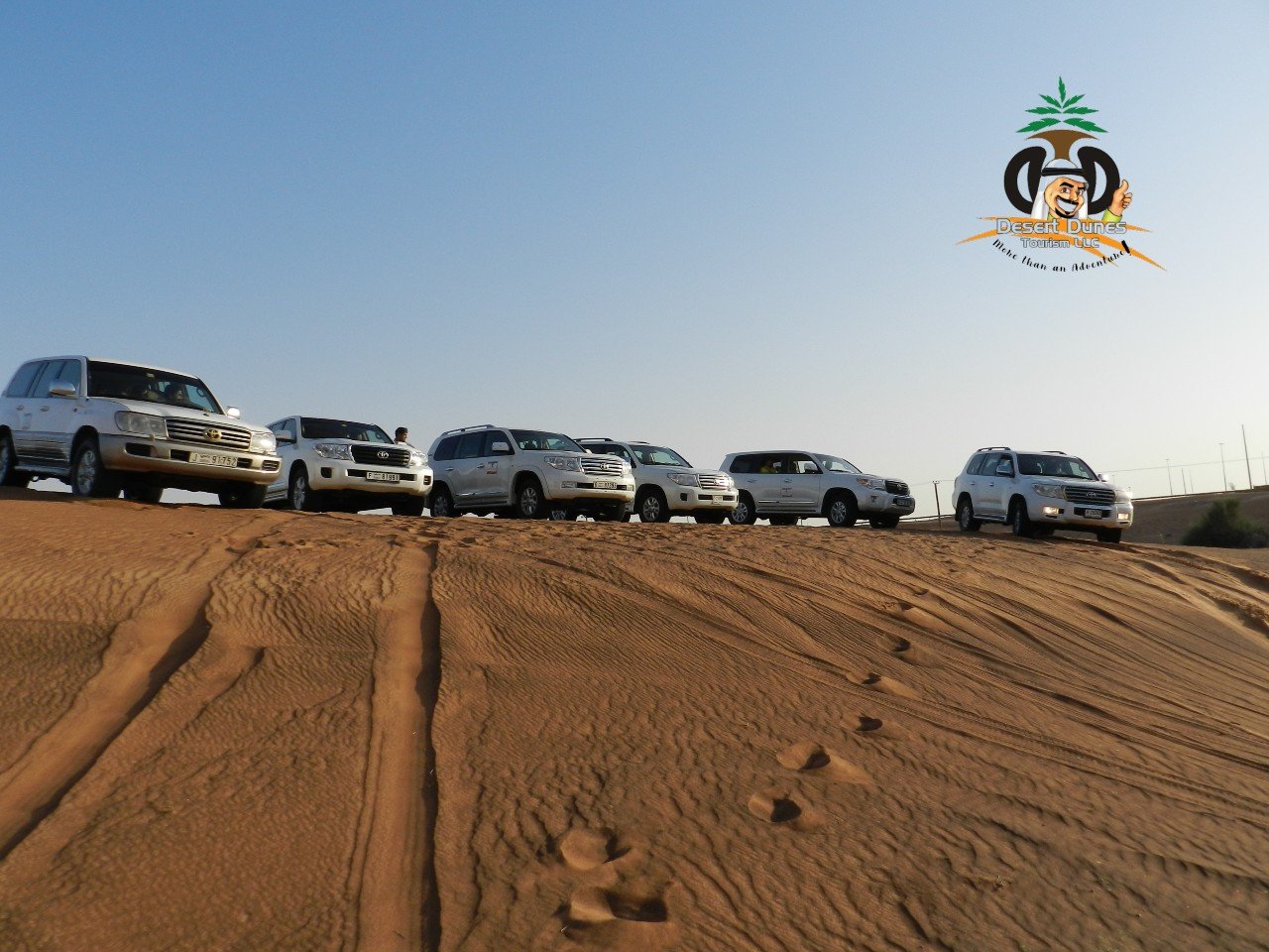 Morning Red Dunes Safari Dubai | Sunrise Adventure DDTOURS