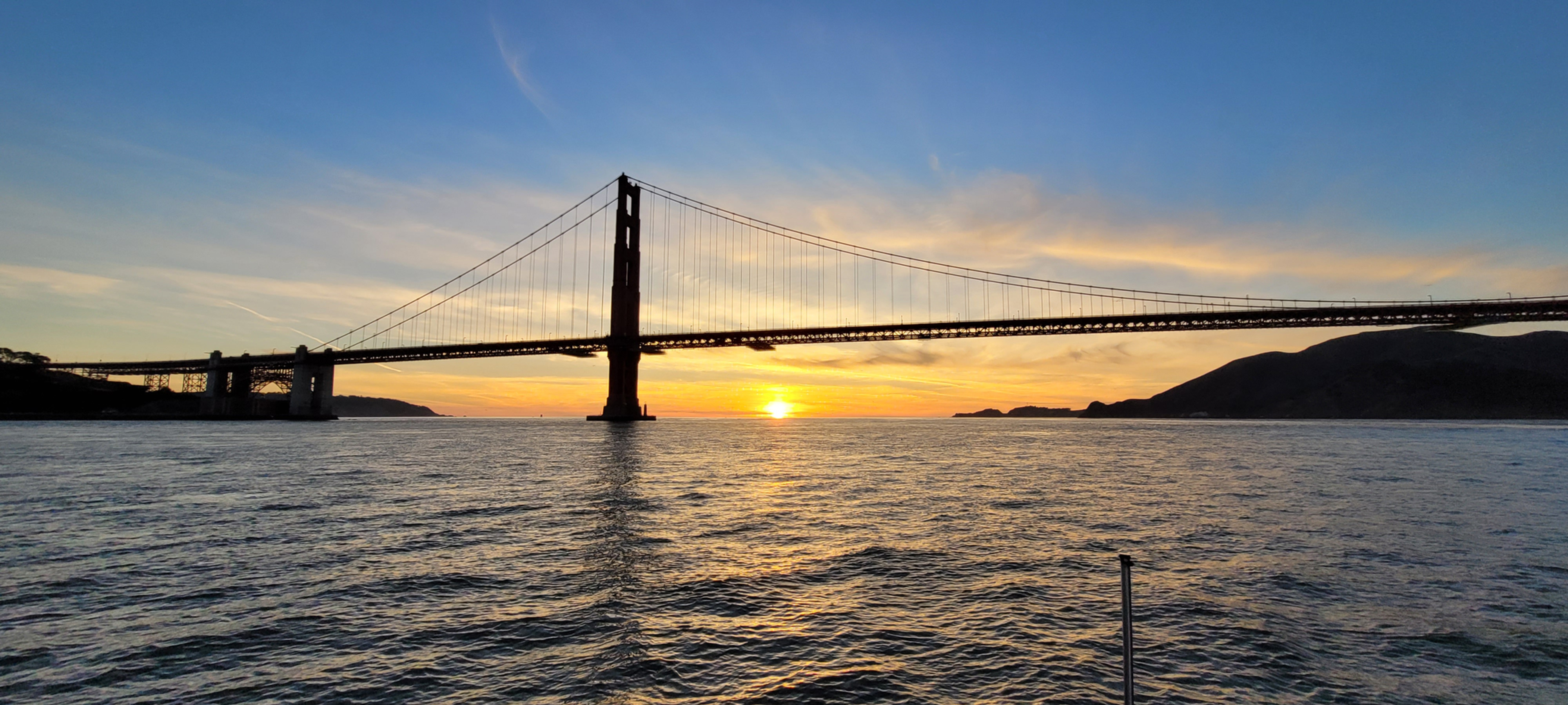 Sunset Dinner Cruise in San Francisco | Private & Romantic
