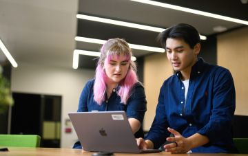 How AI App Developers Are Shaping the Future of Mobile Innovation in 2025 – View Pen