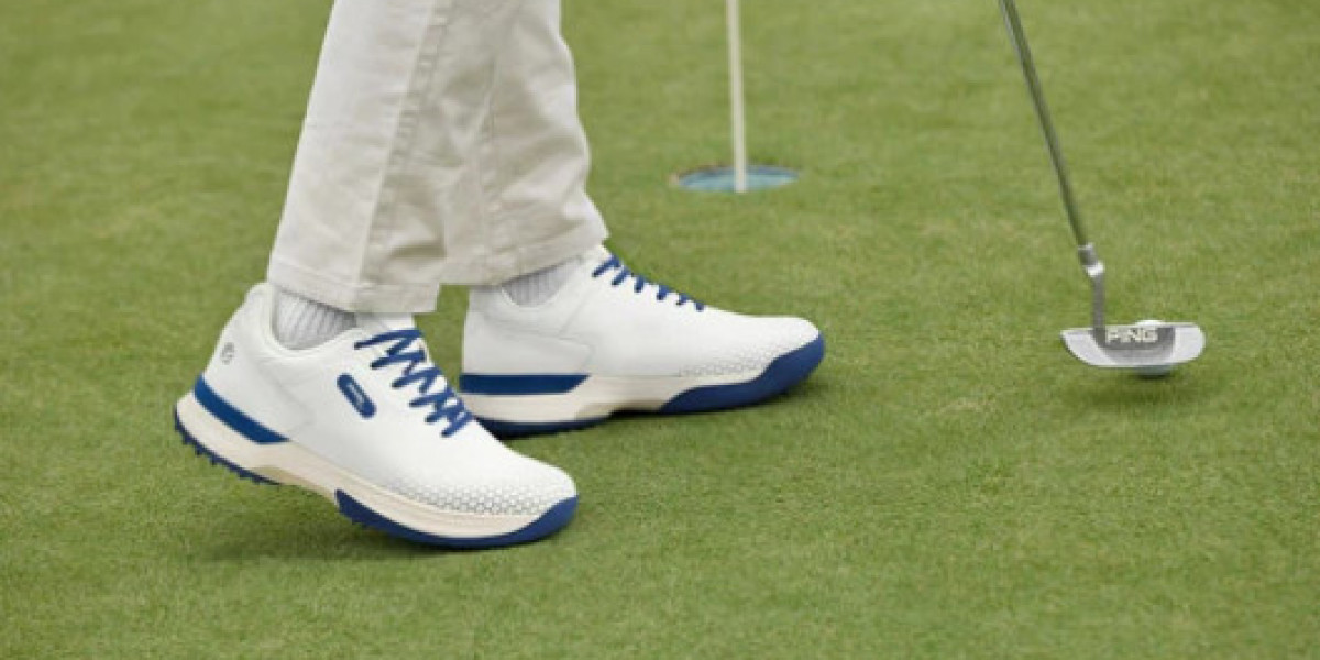 The Ultimate Guide to Men’s Golf Shoes for Australians