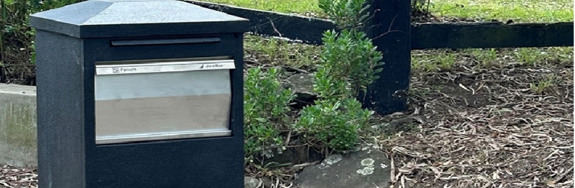 Australian Parcel Box Cover Image